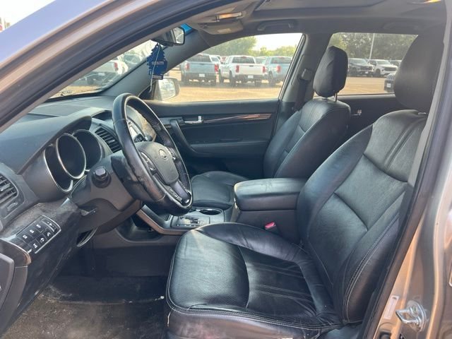 Used 2013 Silver Kia EX image 14