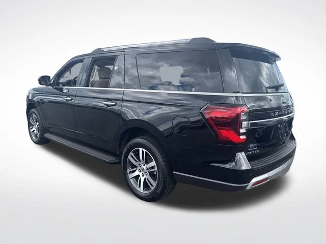 Used 2024 Black Ford Limited image 3