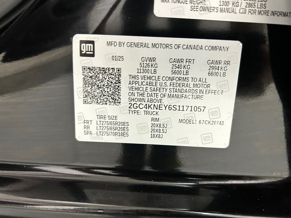 Used 2025 Black Chevrolet LT image 20