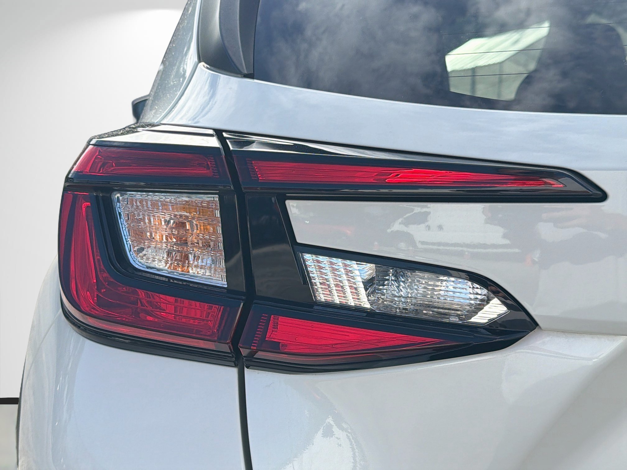 Used 2024 Crystal White Pearl Subaru Premium image 10