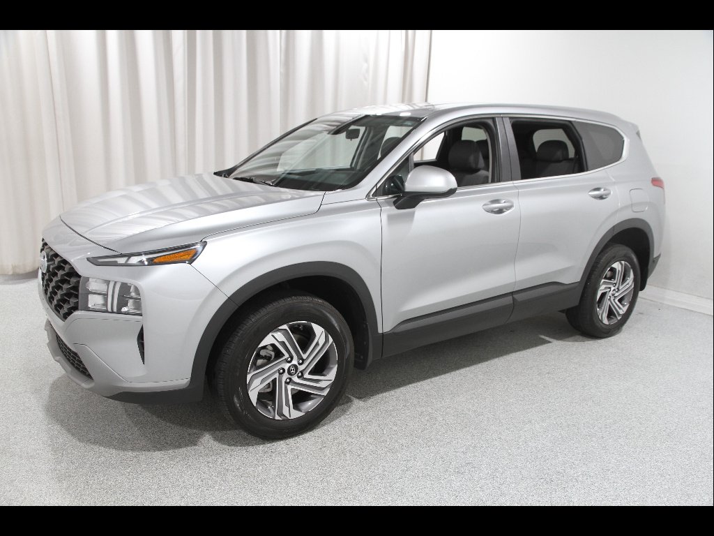 2023 Hyundai Santa Fe SE - Photo 3
