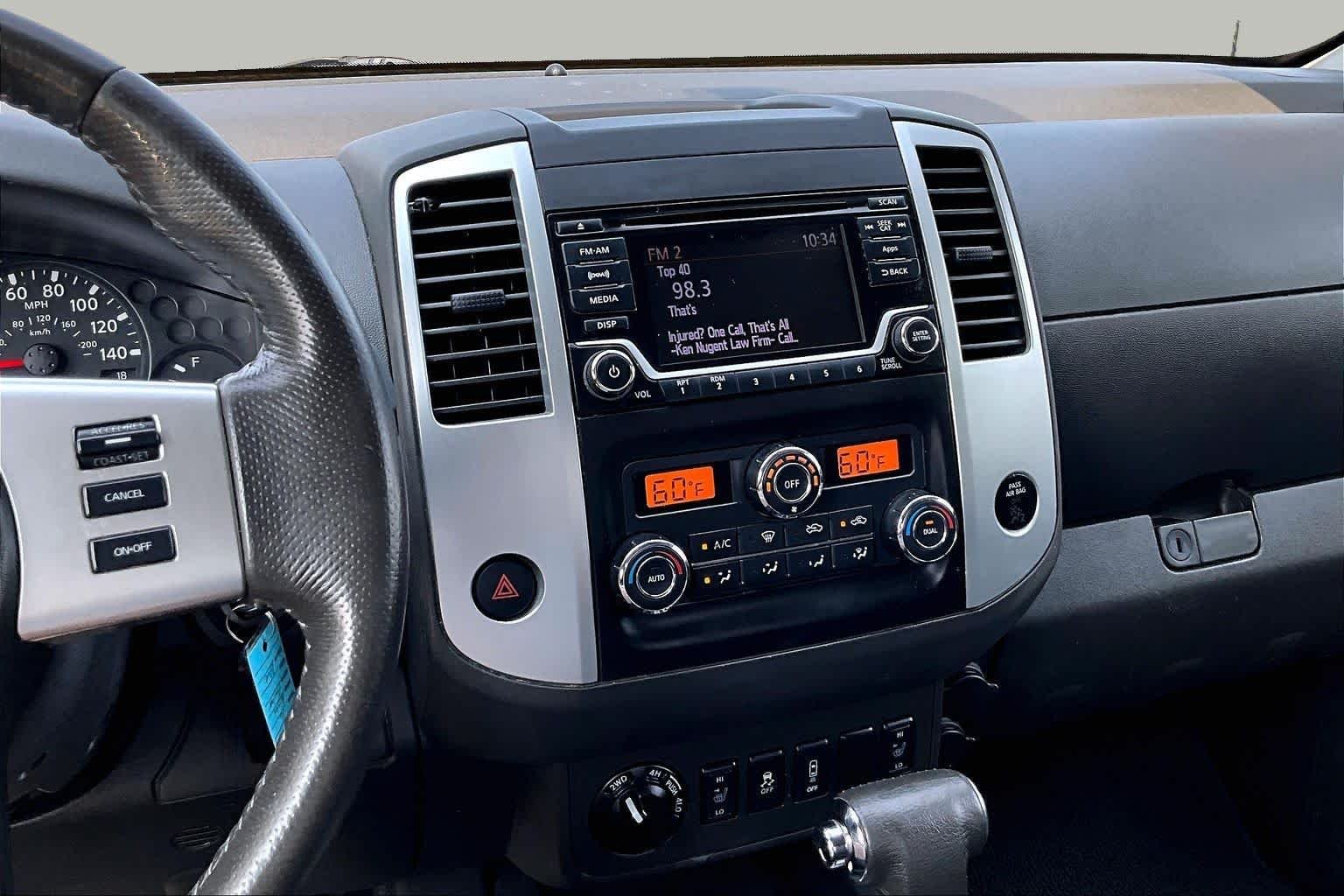 Used 2016 Arctic Blue Metallic Nissan SV image 6