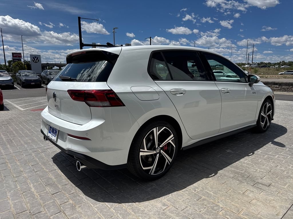 New 2026 Opal White Pearl Volkswagen 2.0T SE image 5