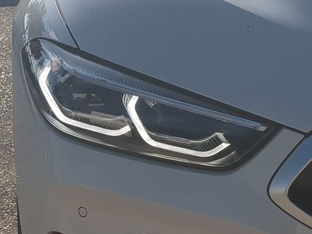 New 2026 White Metallic BMW 840 image 10