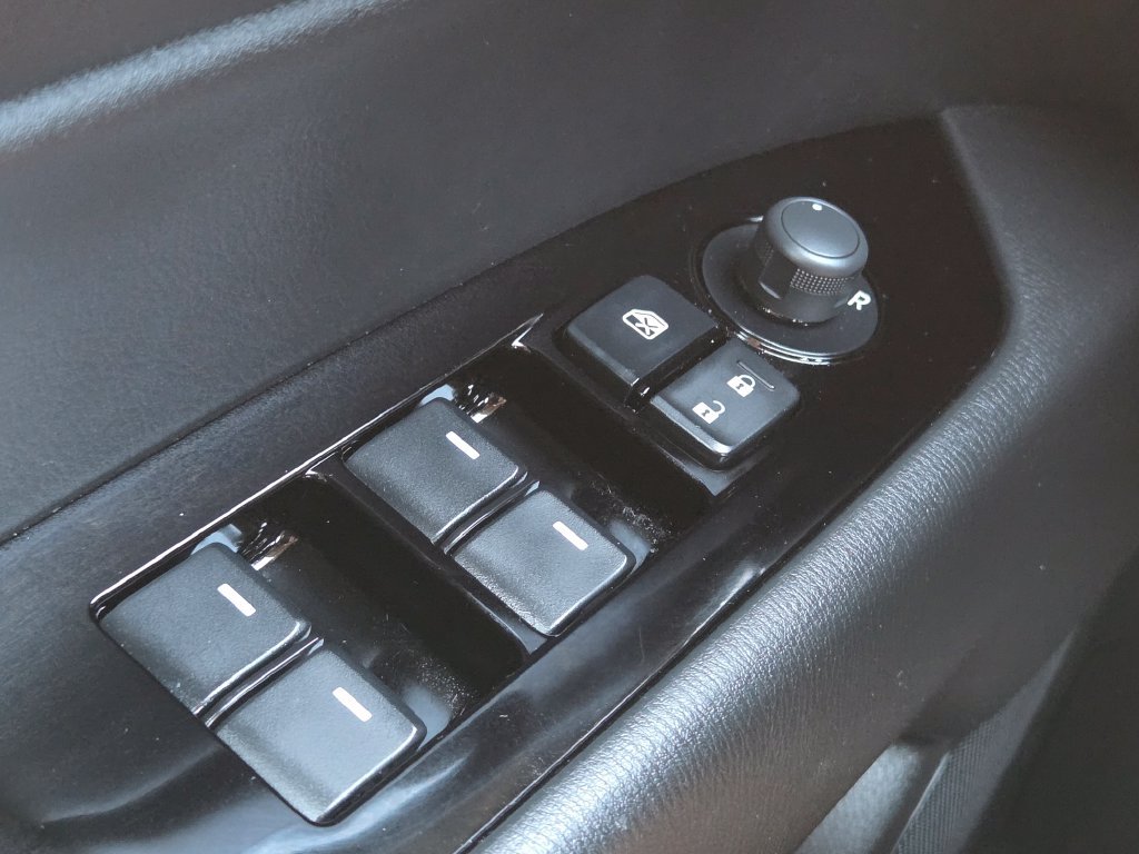Used 2025 Silver Mazda 2.5 S Preferred Package image 27