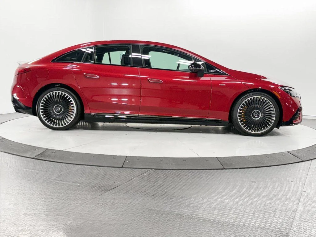 Used 2023 MANUFAKTUR Cardinal Red Metallic Mercedes-Benz Base image 37