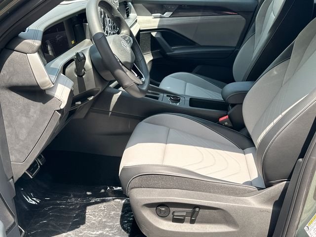New 2026 Green Volkswagen 2.0T SE R-Line Black image 9