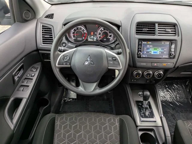 2024 Mitsubishi Outlander Sport ES - Photo 16