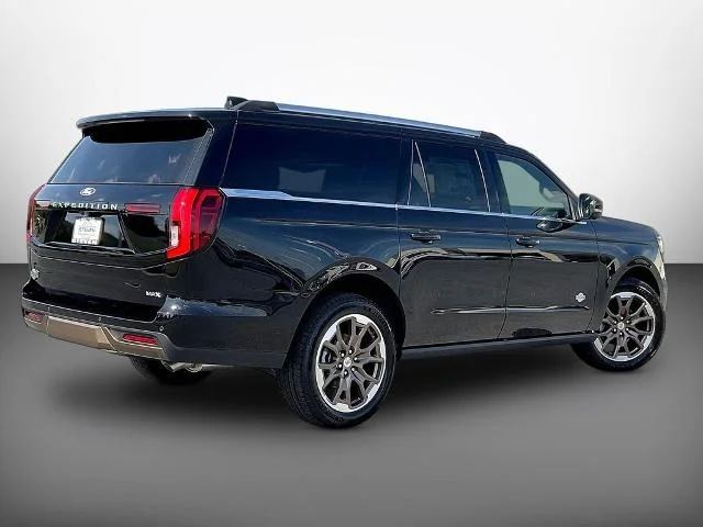 New 2027 Agate Black Metallic Ford MAX King Ranch® image 53
