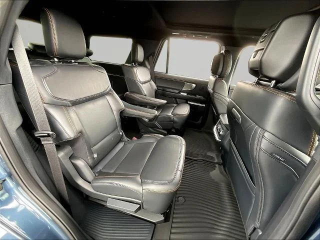 New 2027 Nocturnal Blue Metallic Ford Tremor® image 45