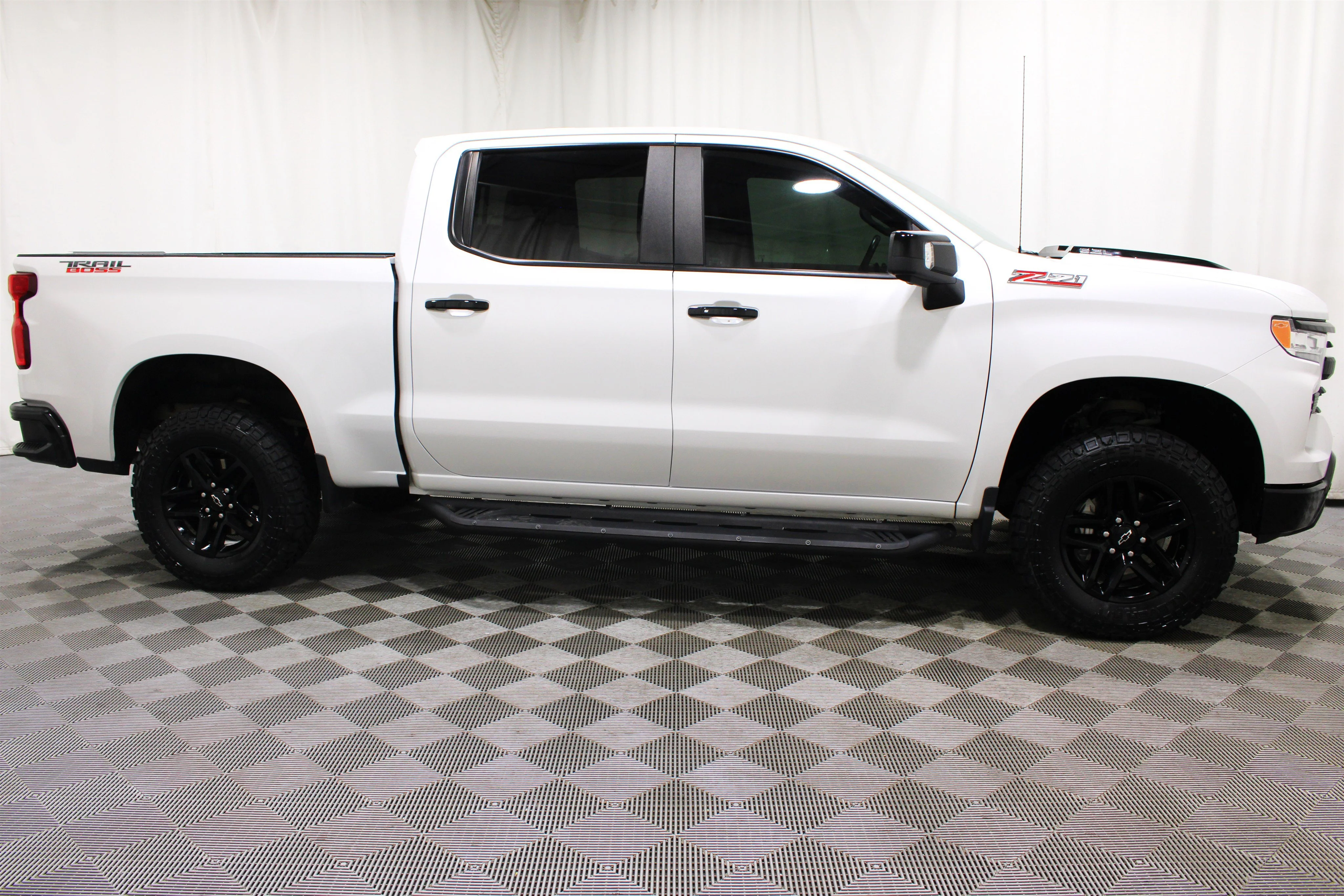 2024 Chevrolet Silverado 1500 LT Trail Boss - Photo 29