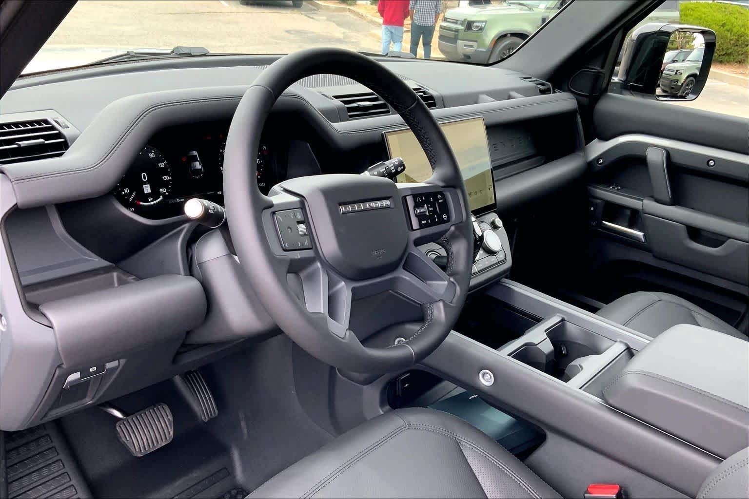 New 2026 Borasco Grey Land Rover X-Dynamic SE image 8