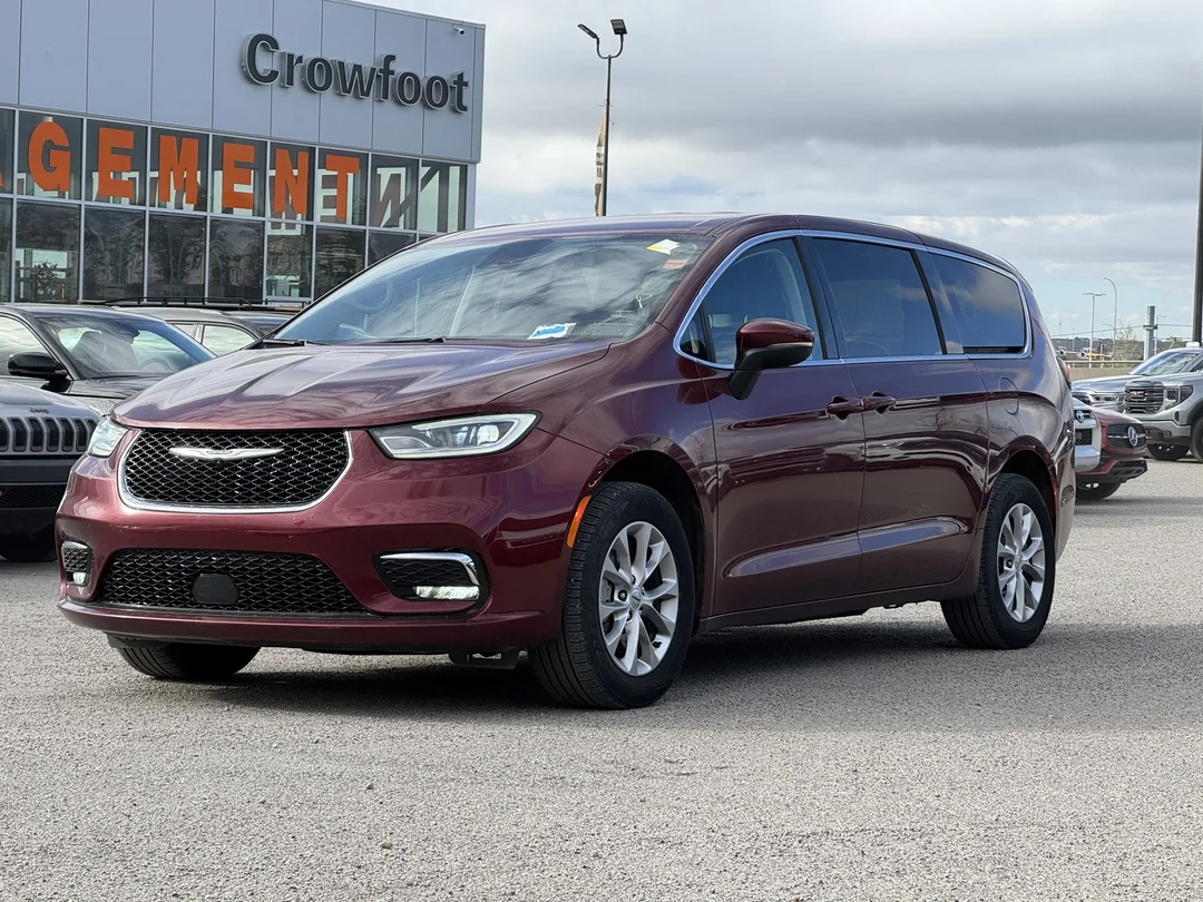 Certified Used 2023 Red Chrysler Touring L - - AWD - Stow n Go Seating - Power Doors & Liftgate - 10.1 Uconnect 5 & More! image 4