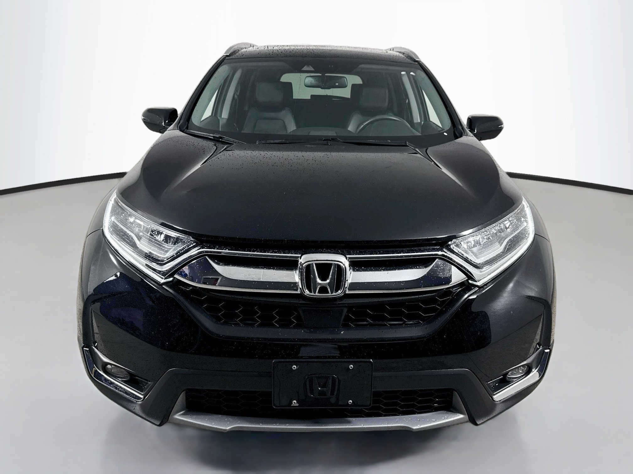 Used 2018 Crystal Black Pearl Honda Touring image 6