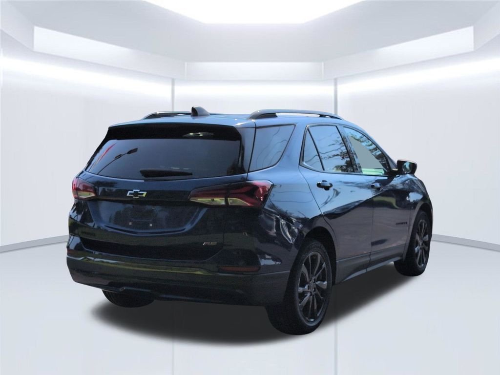 Used 2022 Blue Chevrolet RS image 6