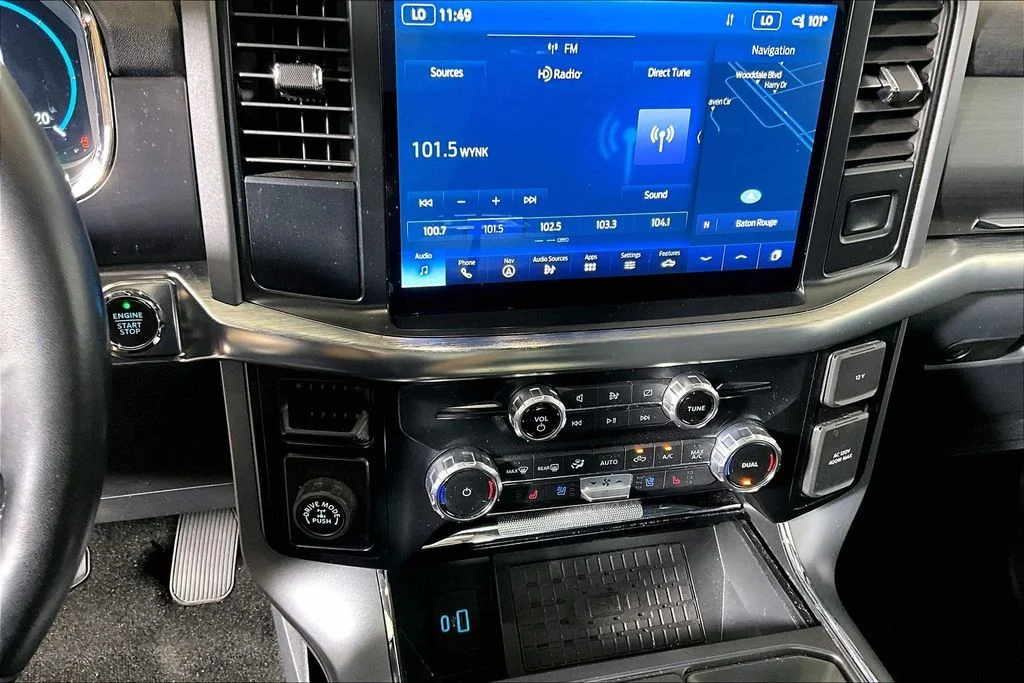 Used 2023 Silver Metallic Ford Lariat image 24