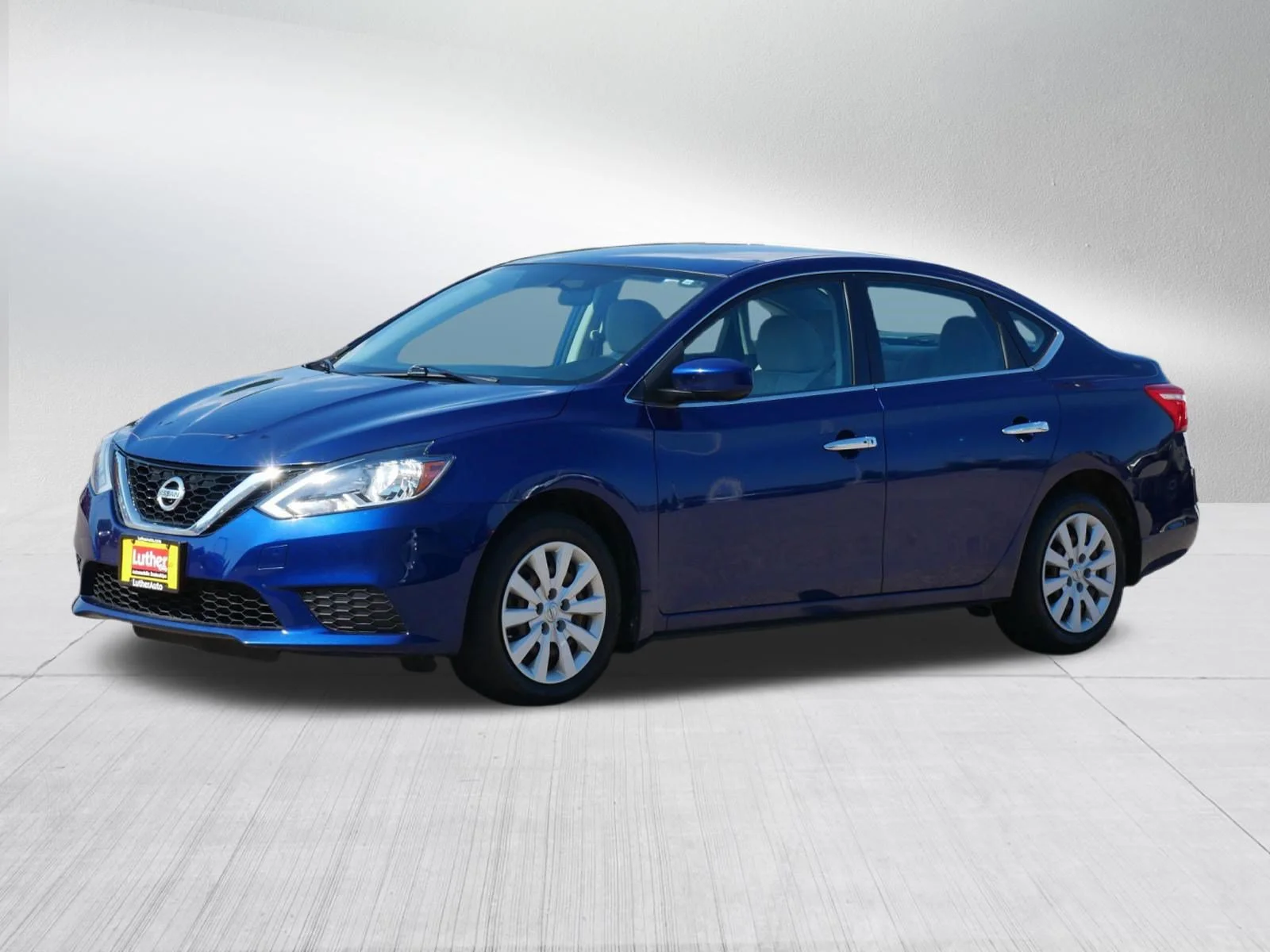 Used 2016 Deep Blue Pearl Nissan SV image 3