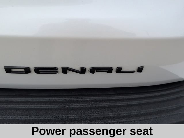 Used 2024 White Frost Tricoat GMC Denali Ultimate image 21