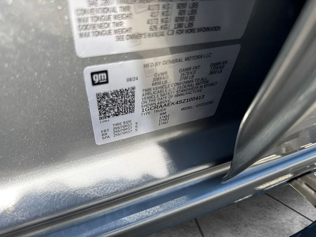 Used 2025 Gray Chevrolet WT image 32