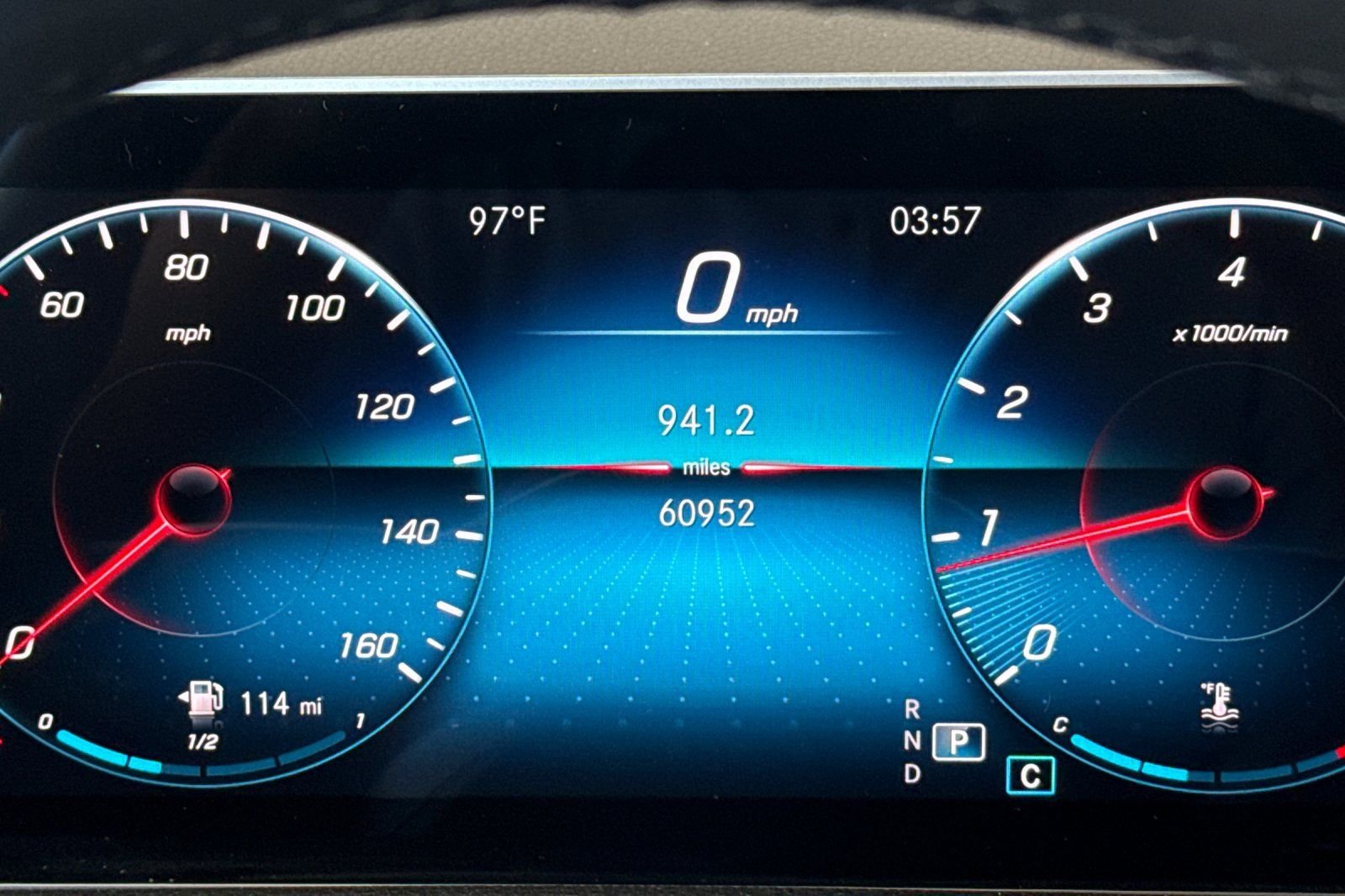 Used 2021  Mercedes-Benz 250 image 26