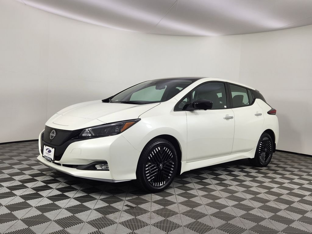 2024 Nissan LEAF SV PLUS