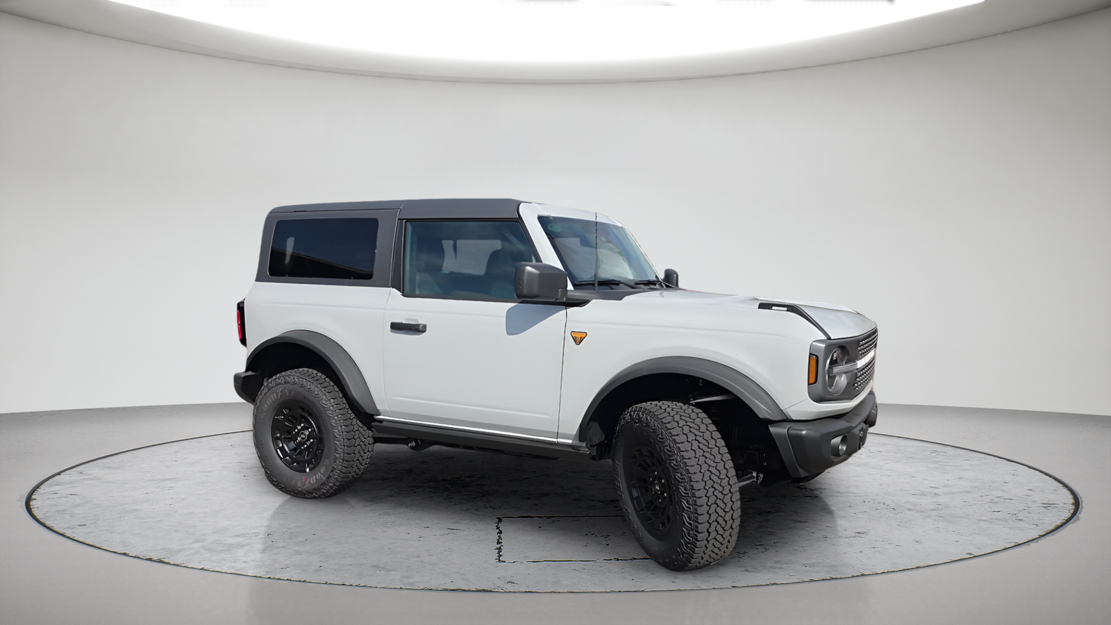 New 2026 Avalanche Gray Ford Badlands® image 4