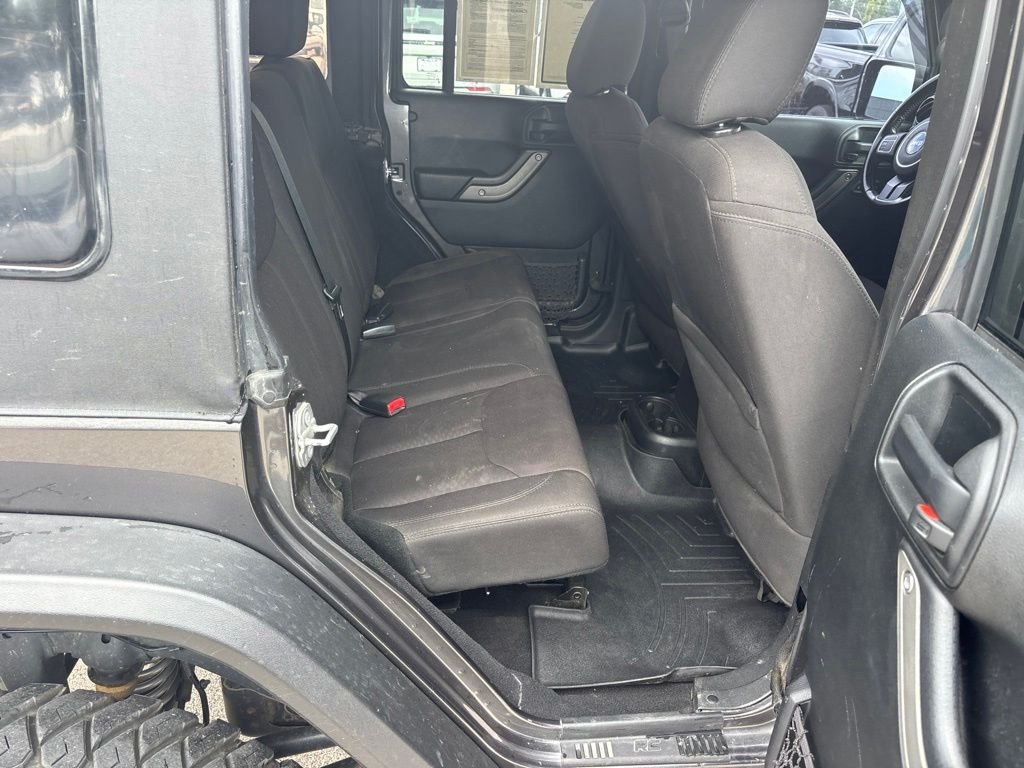 Used 2017 Gray Jeep Unlimited Sport image 11