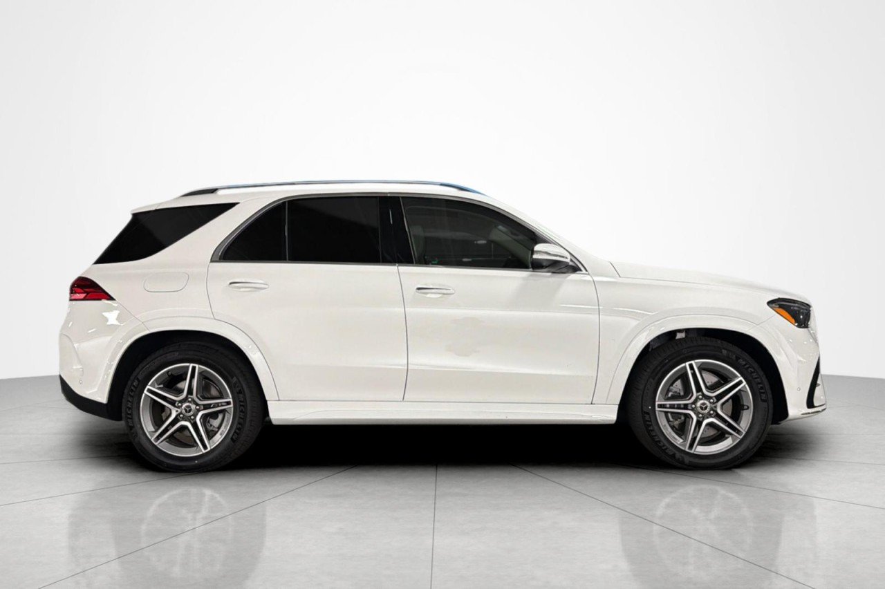 New 2026 Polar White Mercedes-Benz GLE 450 4MATIC® SUV image 6