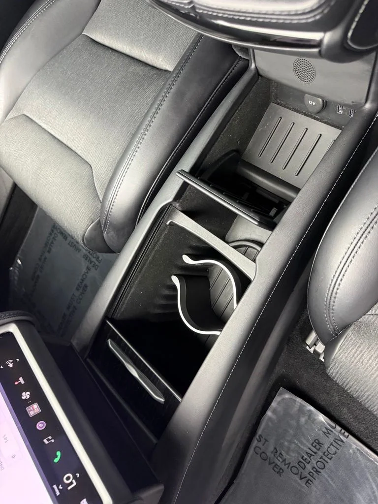 Used 2018 Black Tesla 75D image 28