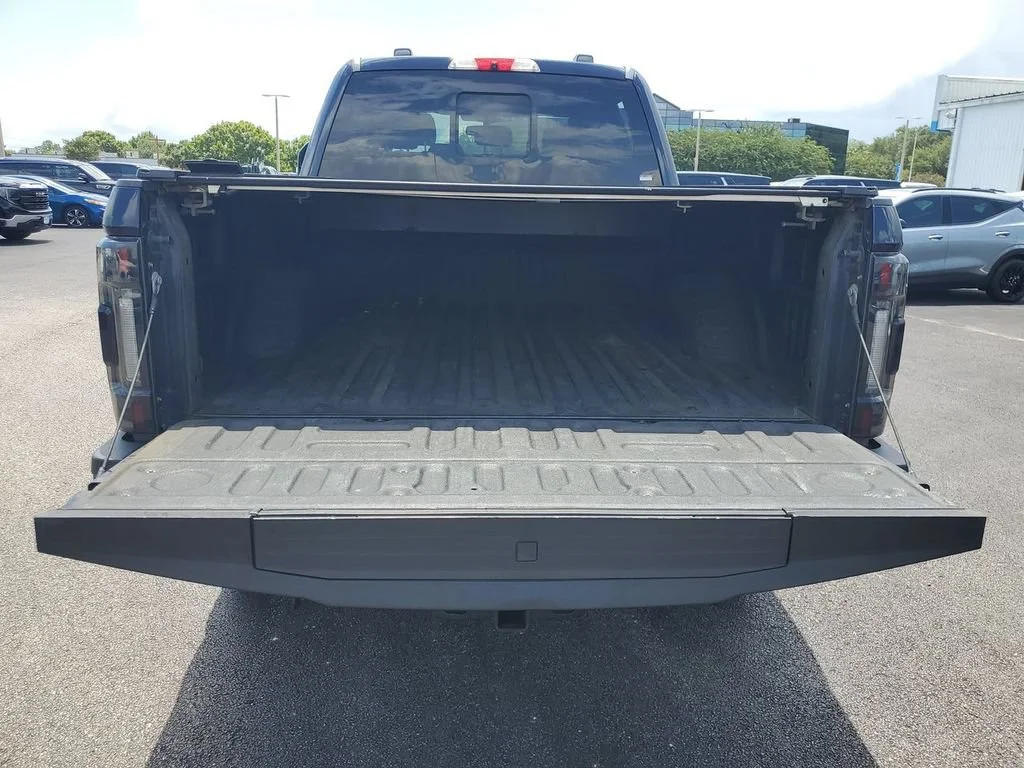 Used 2022 Blue Ford LARIAT image 33