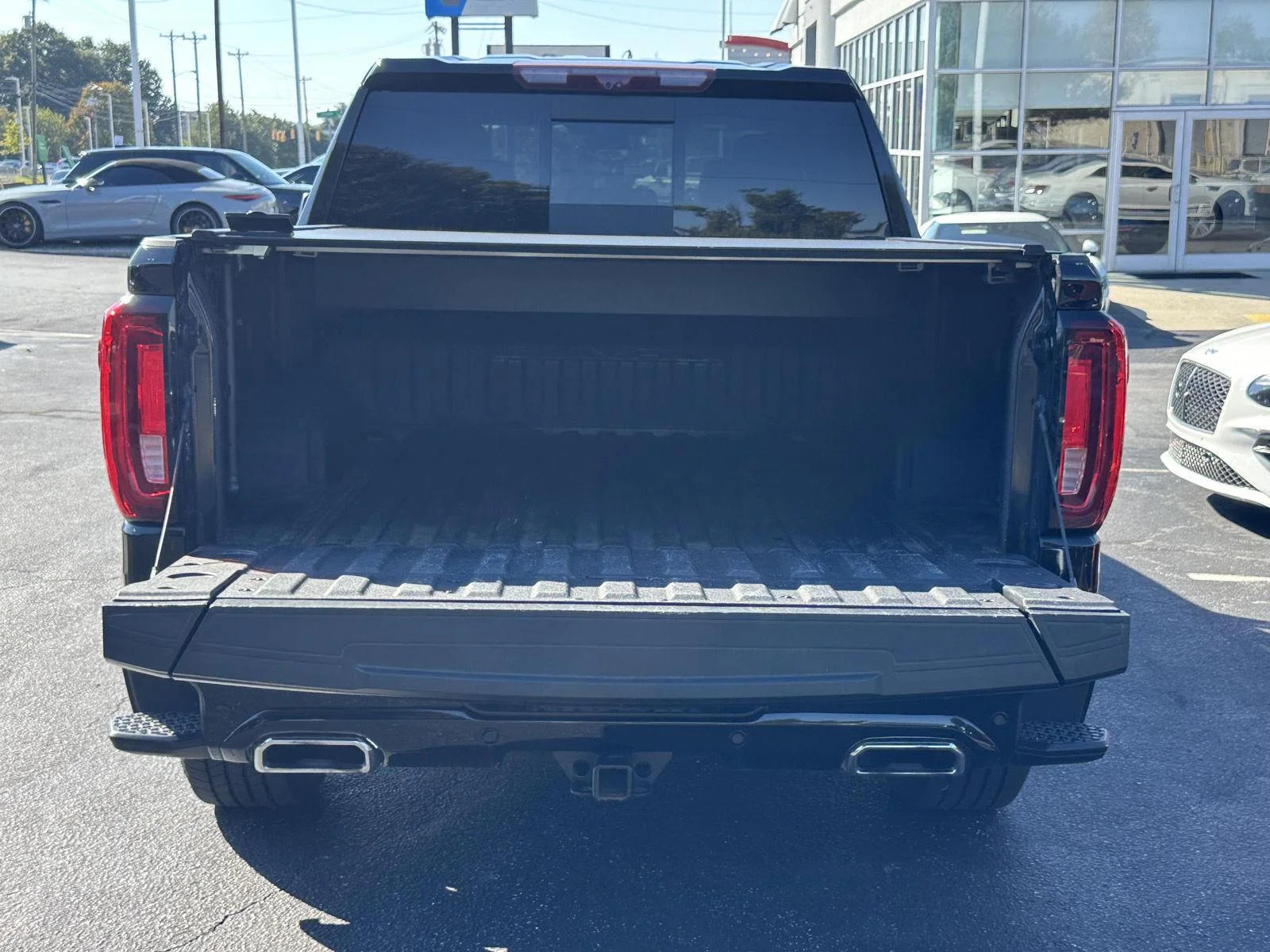 Used 2023 Onyx Black GMC Denali Ultimate image 51
