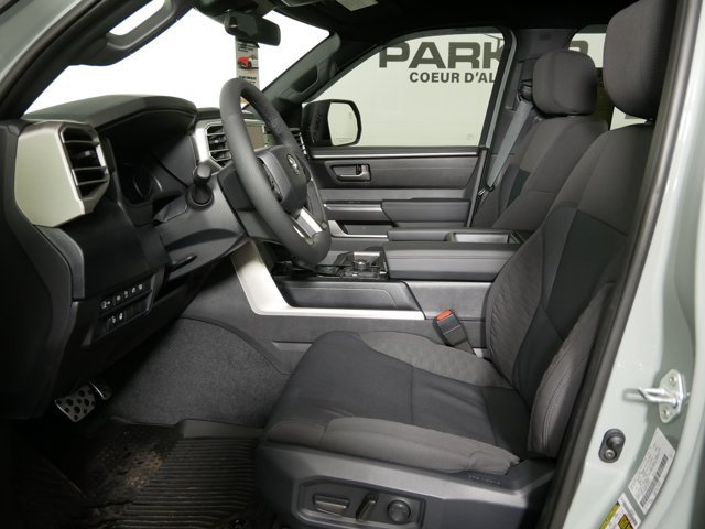 2026 Toyota Tundra SR5 - Photo 10