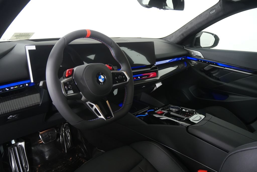 New 2027 Alpine White BMW Base image 13