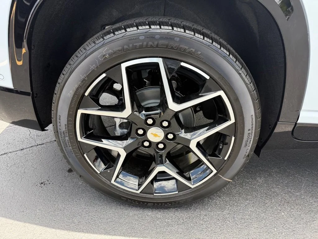 2026 Chevrolet Traverse High Country - Photo 10