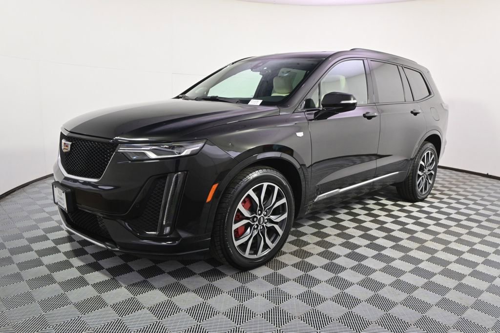 Used 2023 Cadillac XT6 Sport with VIN 1GYKPGRS1PZ114199 for sale in Minneapolis, Minnesota