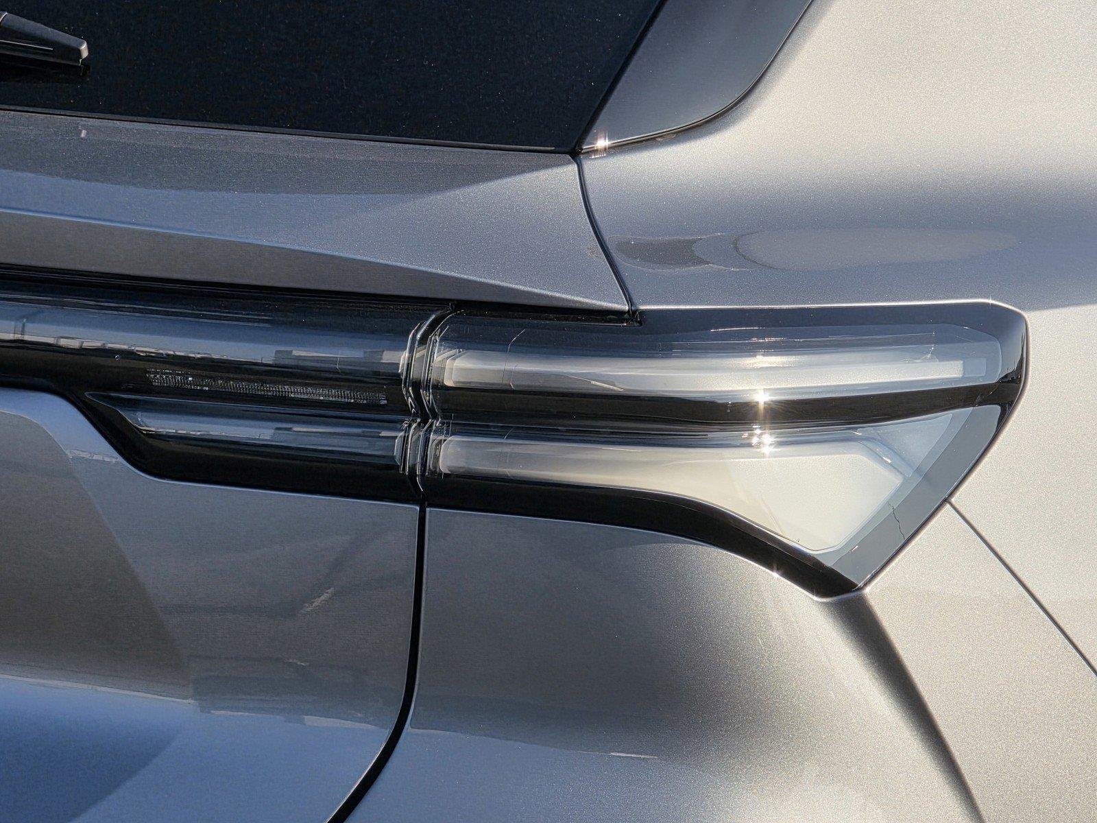 2026 Chevrolet Equinox EV 2LT - Photo 12