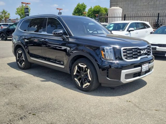 2024 Kia Telluride S FWD's photo