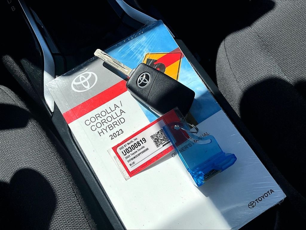 Used 2023 Blue Toyota LE image 28