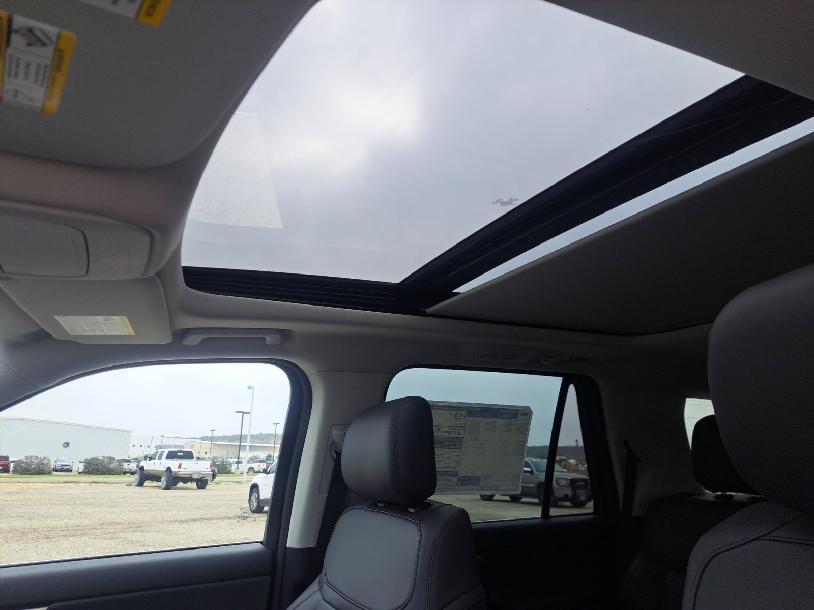 New 2026 Star White Metallic Tri-Coat Ford Active image 19