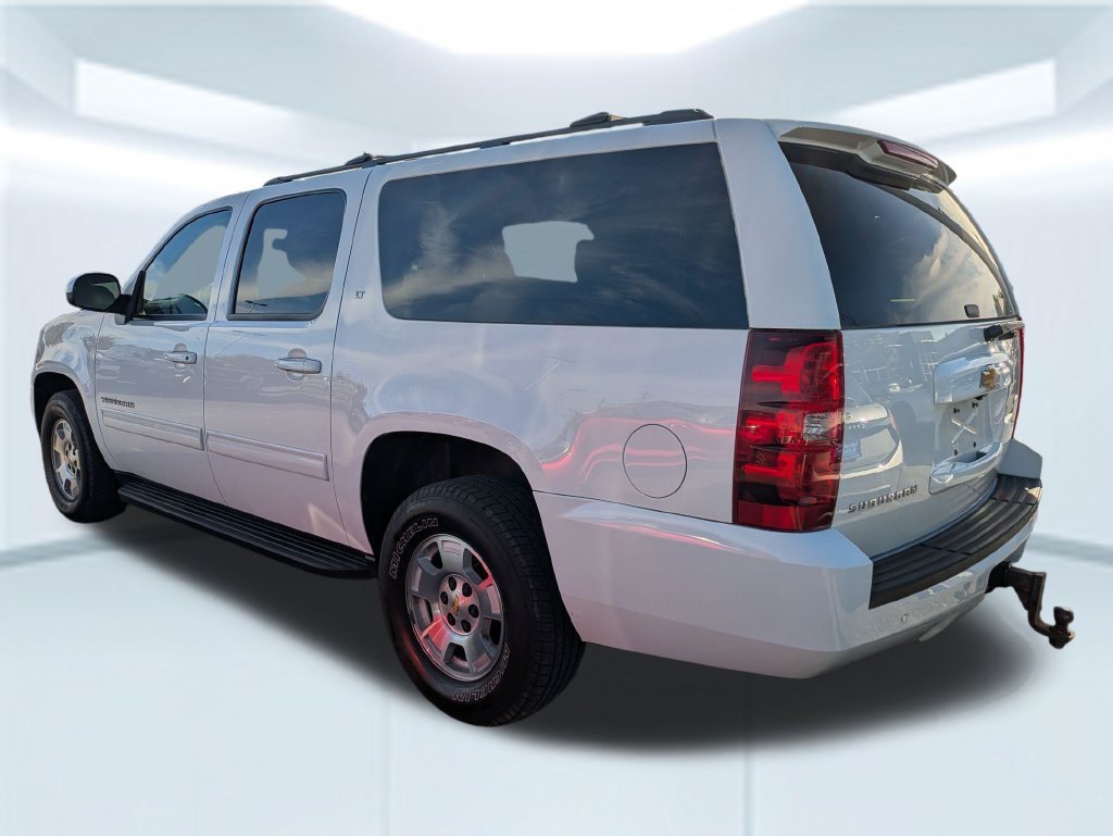 Used 2014 White Chevrolet LT image 2