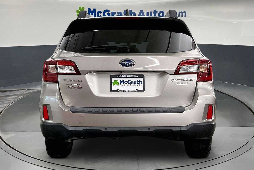 Used 2017 Gray Subaru 2.5i image 6