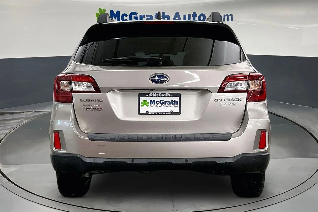 Used 2017 Gray Subaru 2.5i image 6