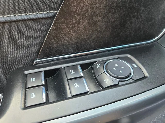Used 2022 Blue Ford XLT image 35