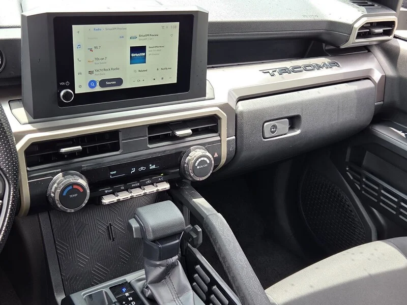 Used 2025 Underground TOYOTA SR5 image 23