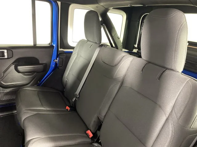 Used 2022 Blue Jeep Unlimited Sport Altitude image 32