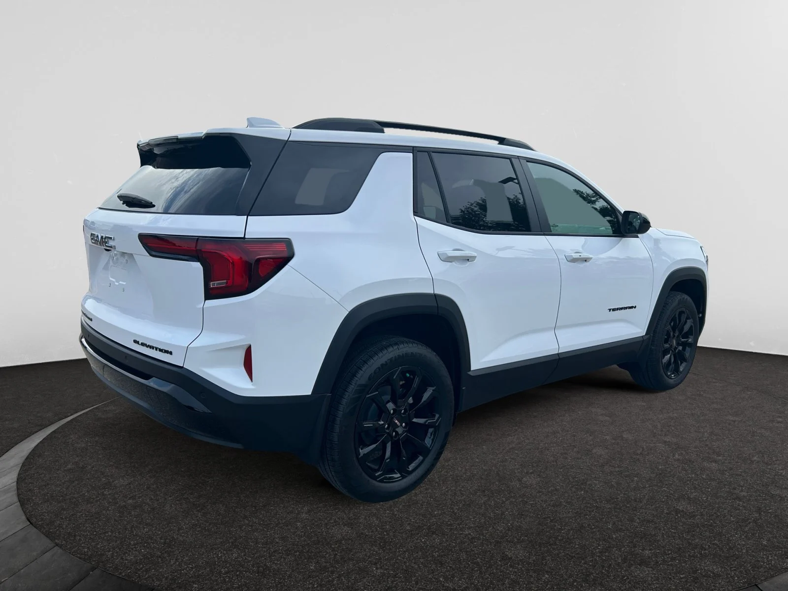 New 2027 Summit White GMC AWD Elevation image 5
