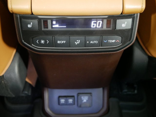 Used 2021 Moon Dust Toyota Hybrid Platinum image 27