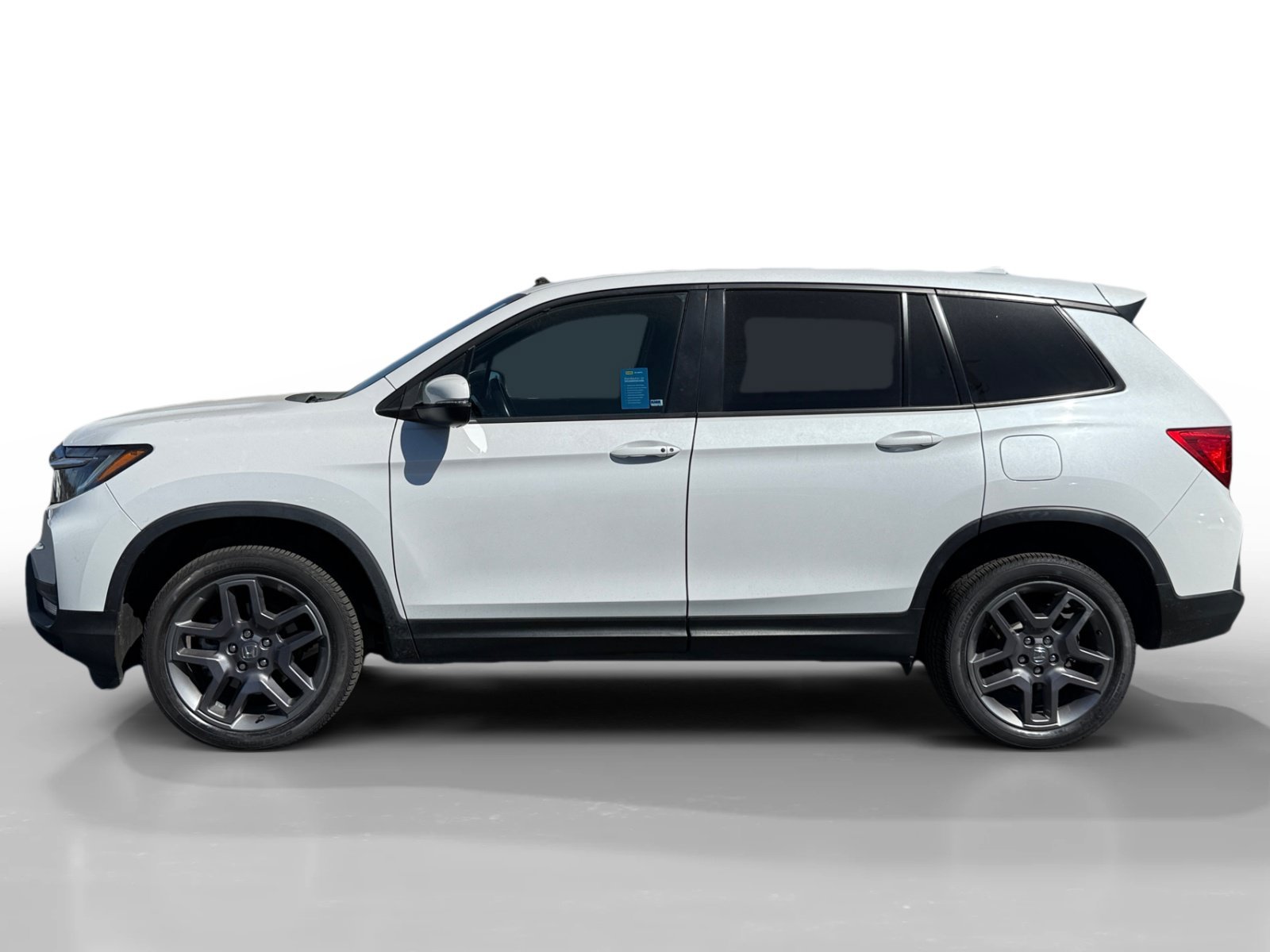 Used 2022 White Honda EX-L image 2