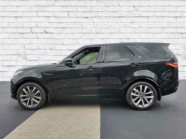 New 2024 Santorini Black Land Rover Metropolitan Edition image 2