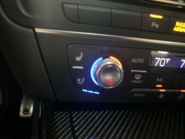 Used 2014  Audi 4.0T Prestige image 34